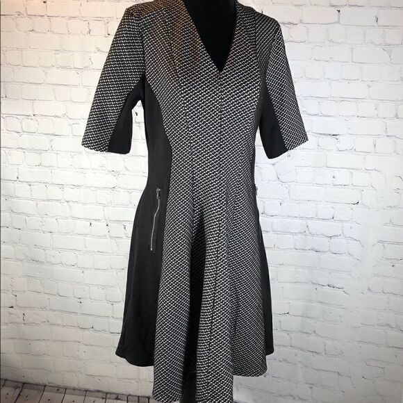 Ryan Michelle Medium Flare Dress - Picture 1 of 5